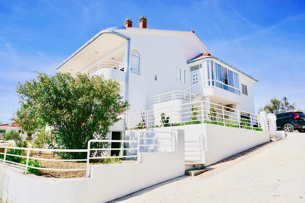 House Agradable Apartman Seget Vranjica Kültér fotó